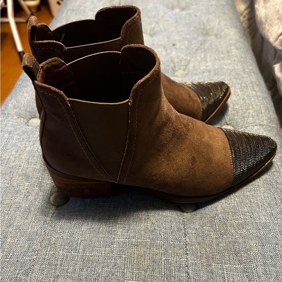 Report Booties - Picture 2 of 5